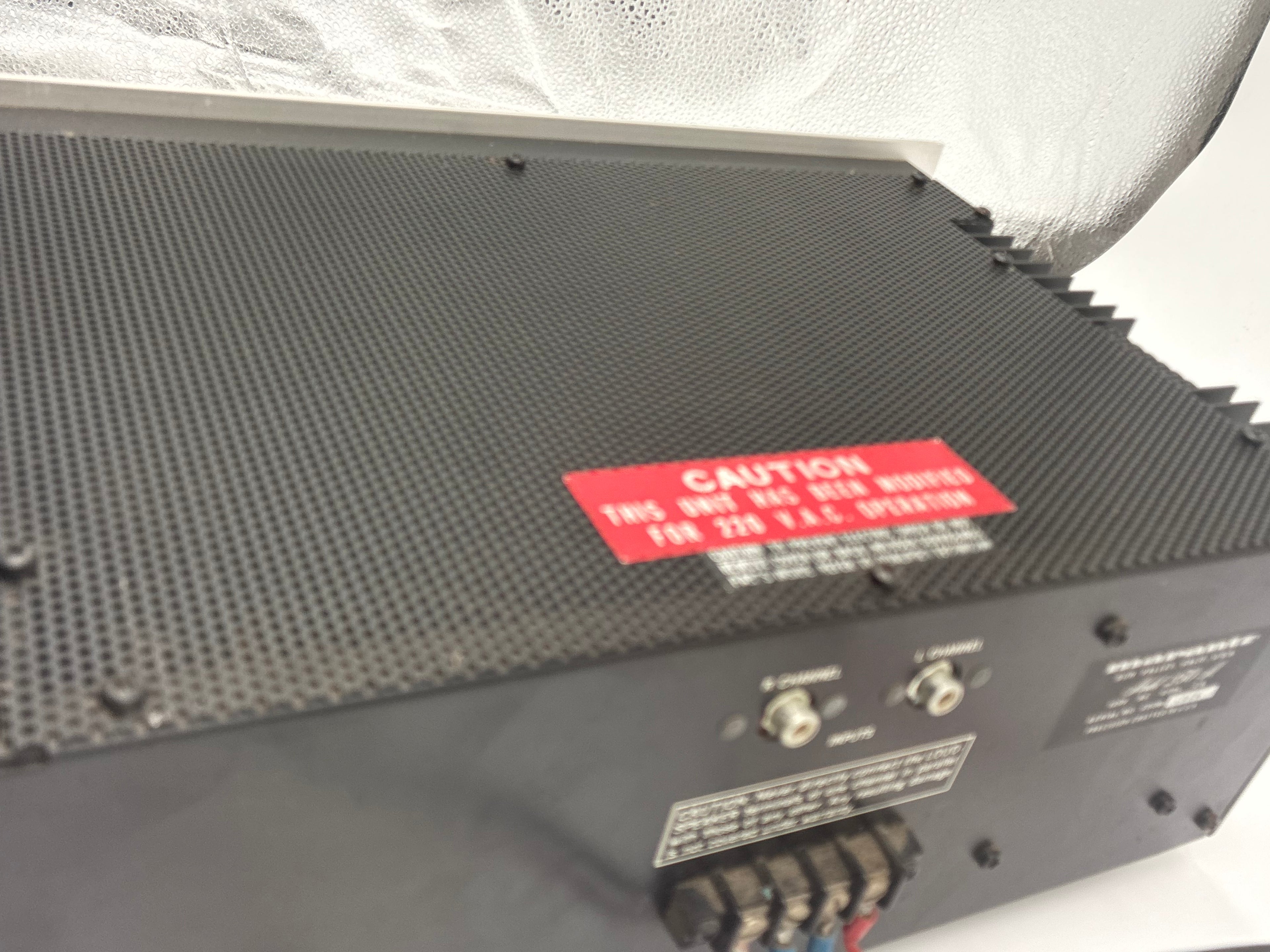 Marantz - Model 250M - Power amplfier